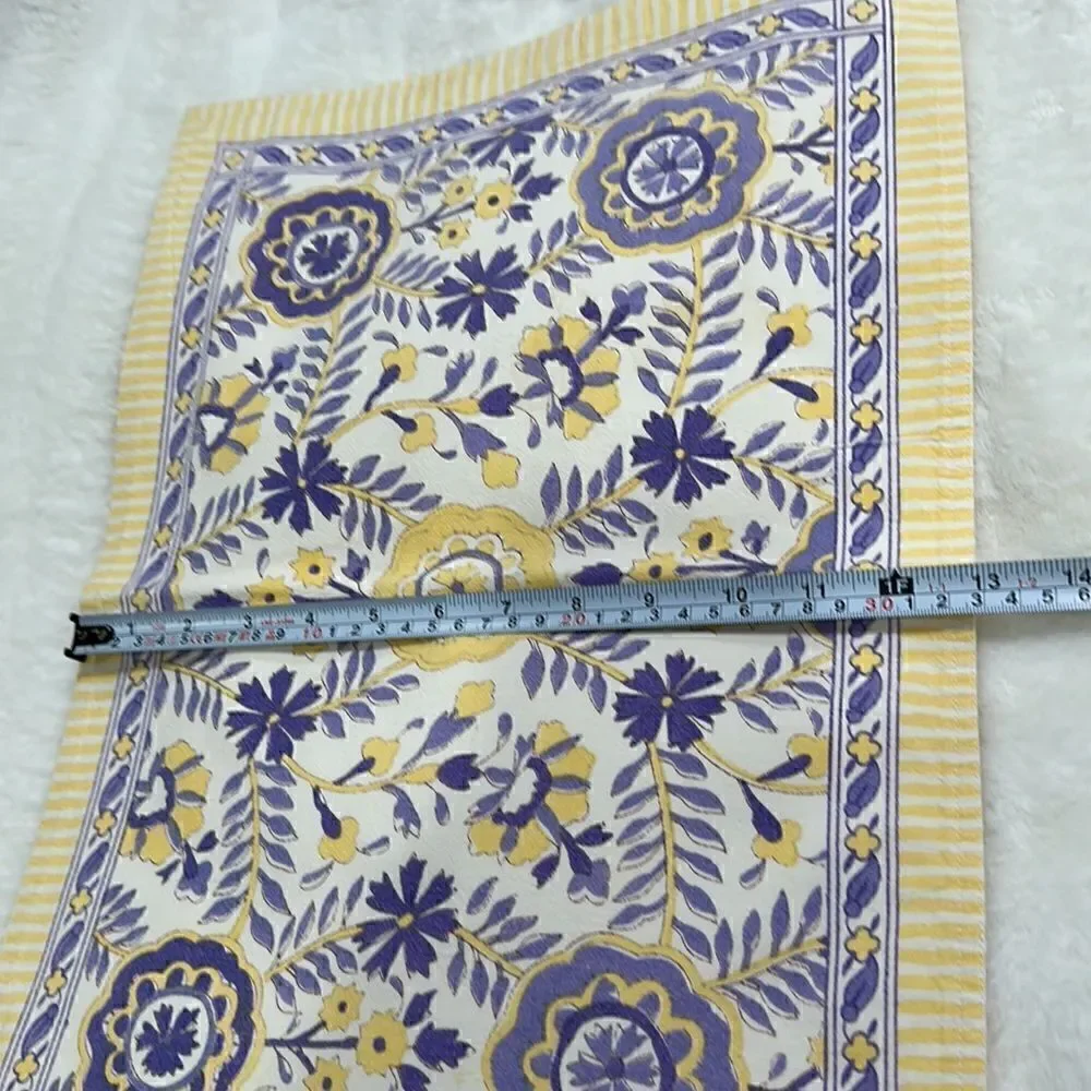 WILLIAM SONOMA BUNDLE OF OF 2 NAPKINS 2 PLACEMATS.